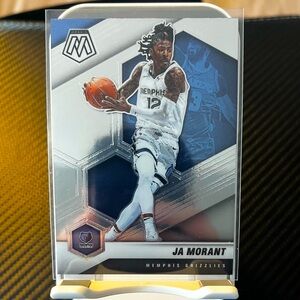 JA MORANT 2020-21 MEMPHIS GRIZZLIES PANINI MOSAIC 40 NBA BASKETBALL TRADING CARD